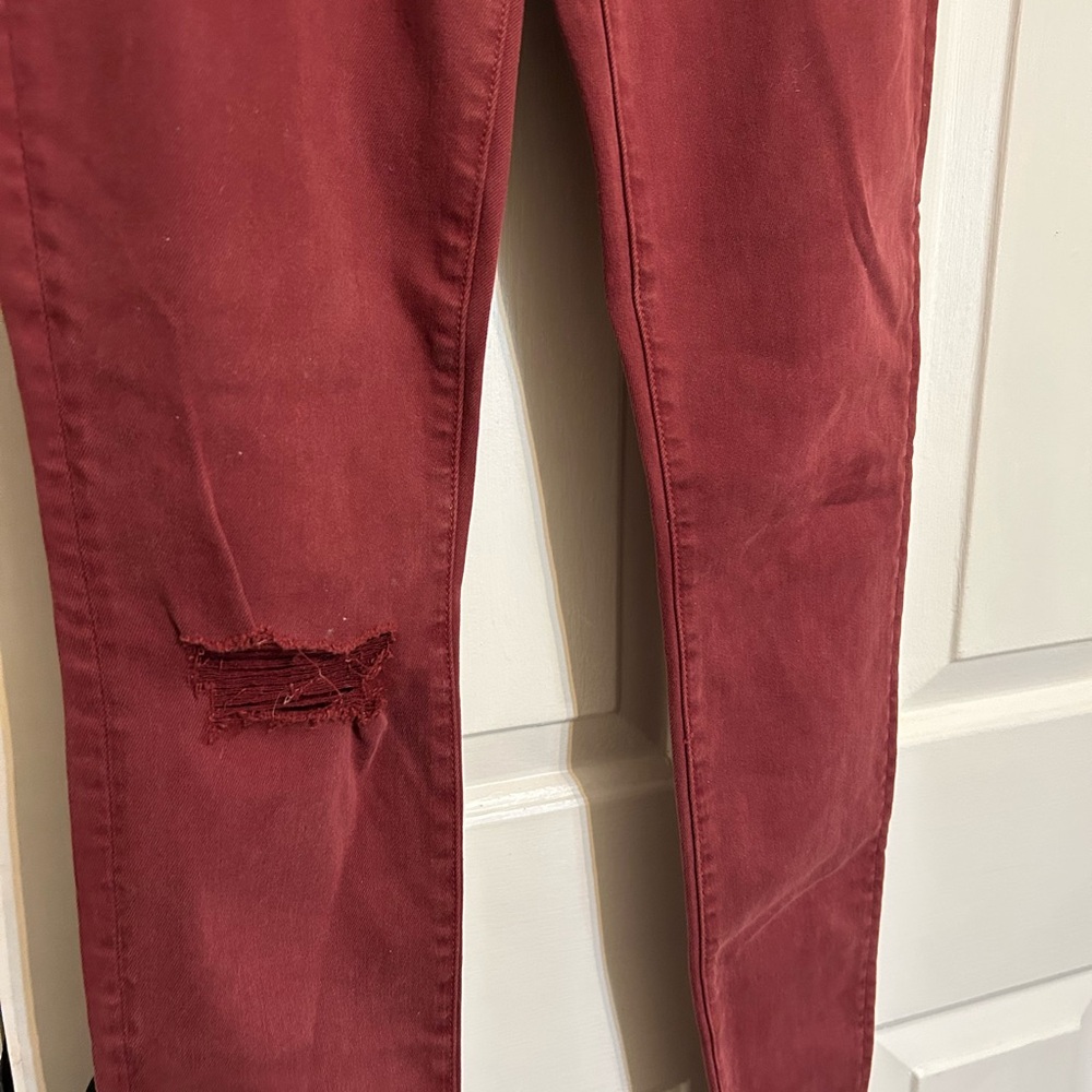 MOTHER Skinny Jeans in Rich Burgundy - Picture 2 of 5